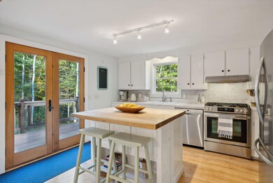 14 Cliff Ave, Freeport, ME 04032 - photo 6