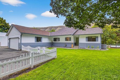 13353 Snake River Rd, Asotin, WA 99402 - photo 4