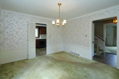 543 Campbell-106