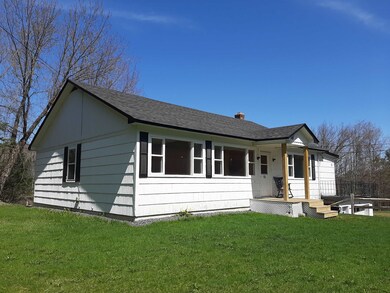 13 Bridge St, Colebrook, NH 03576 - photo 2