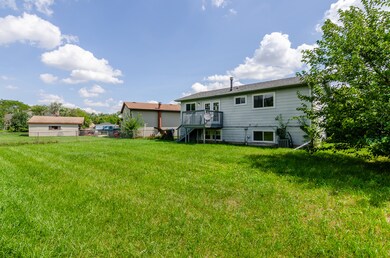 17212 Peach Grove Ln, Hazel Crest, IL 60429 - photo 5