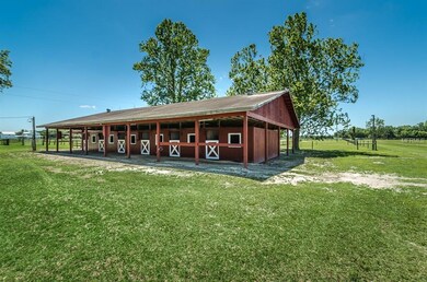 12 stall barn