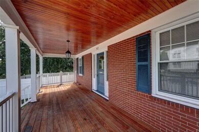 92 Dover St, Providence, RI 02908 - photo 3