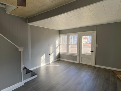 102 W Main St, Glenville, MN 56036 - photo 6