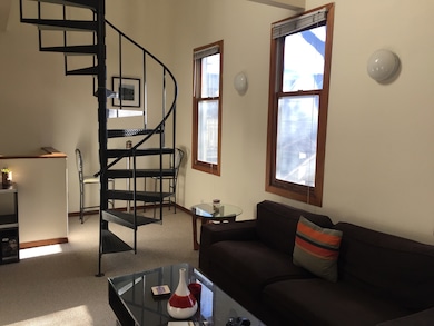 2652 N Wayne Ave unit 2R, Chicago, IL 60614 - photo 2