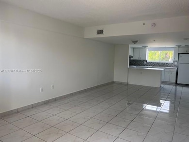 631 NW 82nd Ave unit 220, Miami, FL 33126 - photo 4
