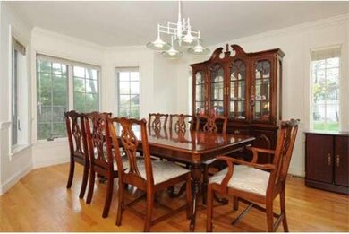 140 Wiswall Rd, Newton, MA 02459 - photo 6