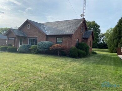 420 Krotzer Ave, Luckey, OH 43443 - photo 3