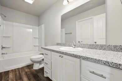 21-6040 24th Unit#3_1740