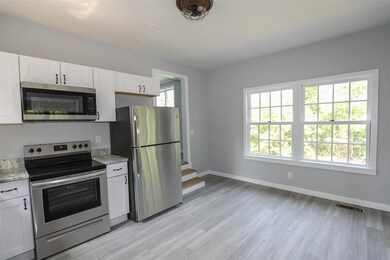 13 Old Wakefield Rd, Rochester, NH 03868 - photo 4