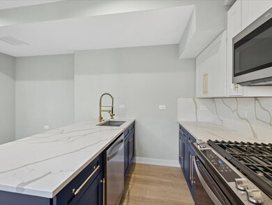 2818 W Fletcher St unit CH, Chicago, IL 60618 - photo 7