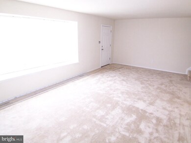 510 Jamestown Ct, Edgewood, MD 21040 - photo 4