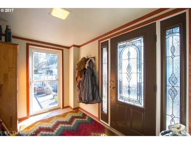 Entrance/Foyer