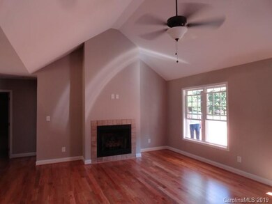 1636 Cordia Cir, Newton, NC 28658 - photo 4