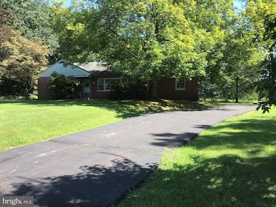 218 Mill Rd, Hatfield, PA 19440 - photo 2