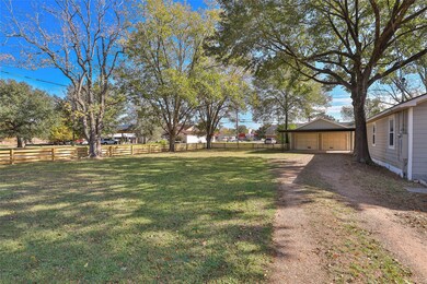 703 Mason St, Tomball, TX 77375 - photo 6