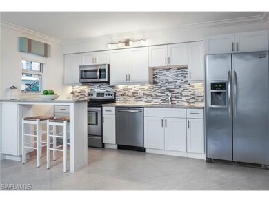 960 7th St S unit 101, Naples, FL 34102 - photo 5