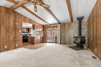 363 Kitty Dr, Eagle Point, OR 97524 - photo 6