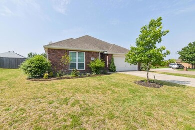 970 W Ash St, Celina, TX 75009 - photo 3