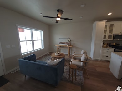 879 N 1820 E unit 69, Price, UT 84501 - photo 4