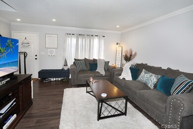 8231 Henderson Green, Buena Park, CA 90621 - photo 4