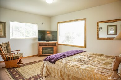 357 Forest Napavine Rd E, Chehalis, WA 98532 - photo 6