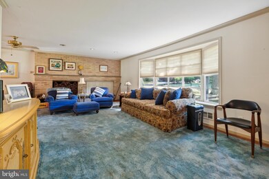 824 Juniper Dr, Lafayette Hill, PA 19444 - photo 6