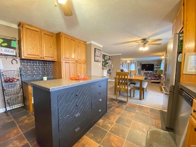 6066 State Road 60 W, Mitchell, IN 47446 - photo 7