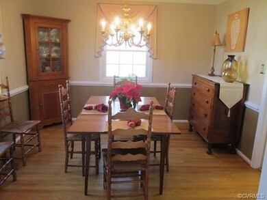 Formal Dining Room Hardwood Flooring