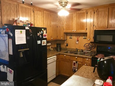 10 Zeiler Dr, Martinsburg, WV 25404 - photo 3