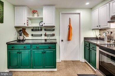 823 N Central Ave, Baltimore, MD 21202 - photo 7