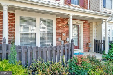 9221 Cardinal Forest Ln unit 32, Lorton, VA 22079 - photo 4