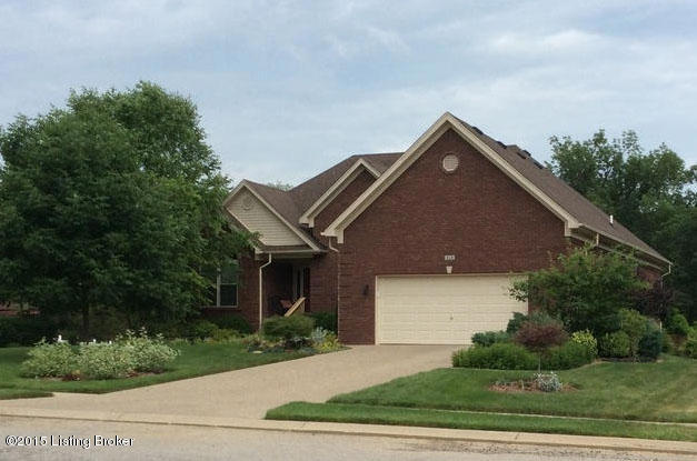 424 Persimmon Dr, Mount Washington, KY 40047 - photo 2