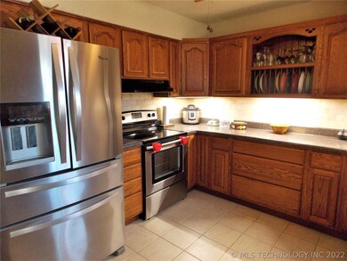 Stunnng kitchen remodel.  Refrigerator stays!!