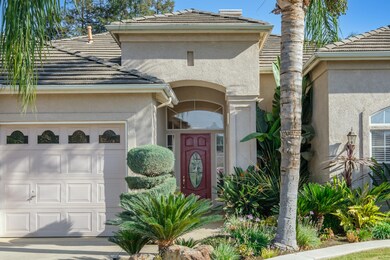 1822 N Salierno Ct Visalia CA-print-002-