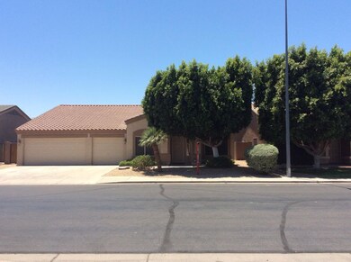 North/South lot w RV gate