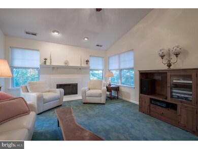 352 Danbury Ct unit 352, Glen Mills, PA 19342 - photo 5