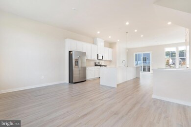 1744 Autumn Maple Leaf Dr, Dumfries, VA 22026 - photo 5