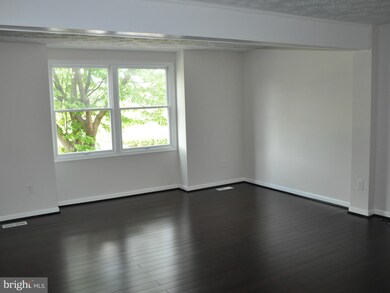 6350 Meeting House Way, Alexandria, VA 22312 - photo 3