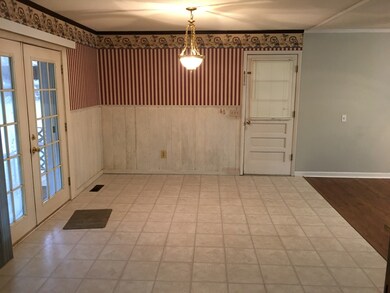 1311 Northcutt Dr, Shelbyville, TN 37160 - photo 7