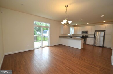 1246 Avalon Blvd, Shady Side, MD 20764 - photo 7