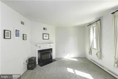 5912 Kara Place, Burke, VA 22015 - photo 3