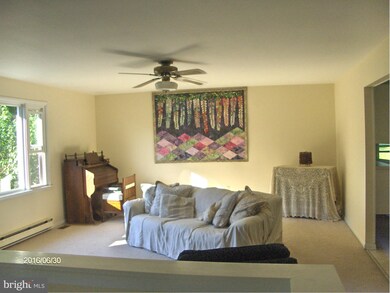 2719 Fridinger Mill Rd, Manchester, MD 21102 - photo 4