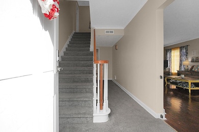 4-web-or-mls-519-e-paint-st