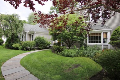 181 Turn of River Rd unit 11, Stamford, CT 06905 - photo 3