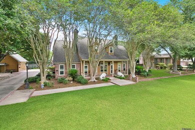 1906 Lansdowne Dr, Port Allen, LA 70767 - photo 4