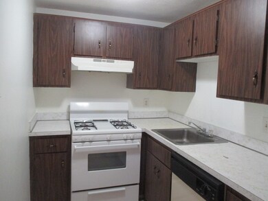 18 Kenmar Dr unit 165, Billerica, MA 01821 - photo 2