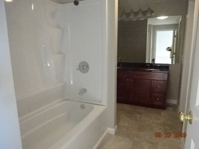 87 Bridle Cross Rd, Fitchburg, MA 01420 - photo 5