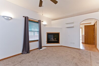 1053 G Ave NW, Cedar Rapids, IA 52405 - photo 5