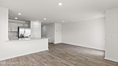 8-web-or-mls-BTS09751
